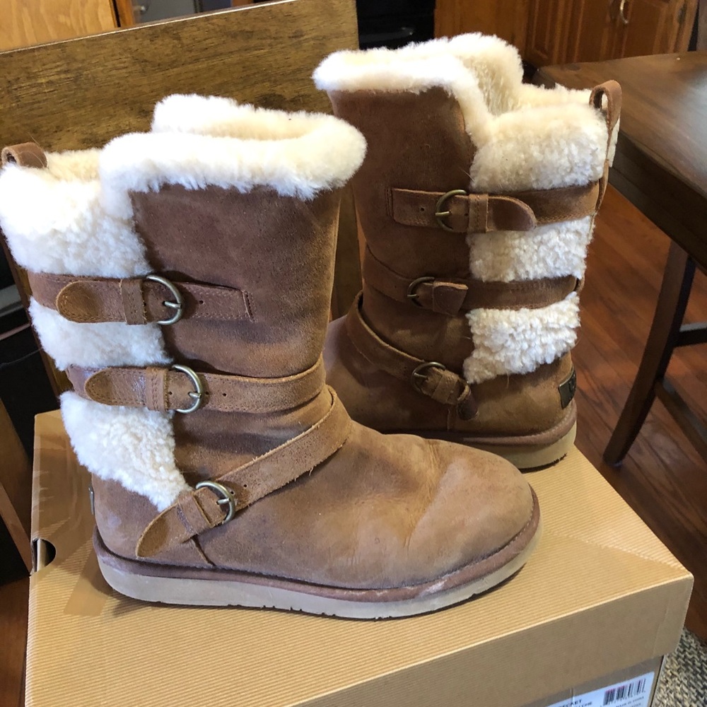 Ladies UGG boots